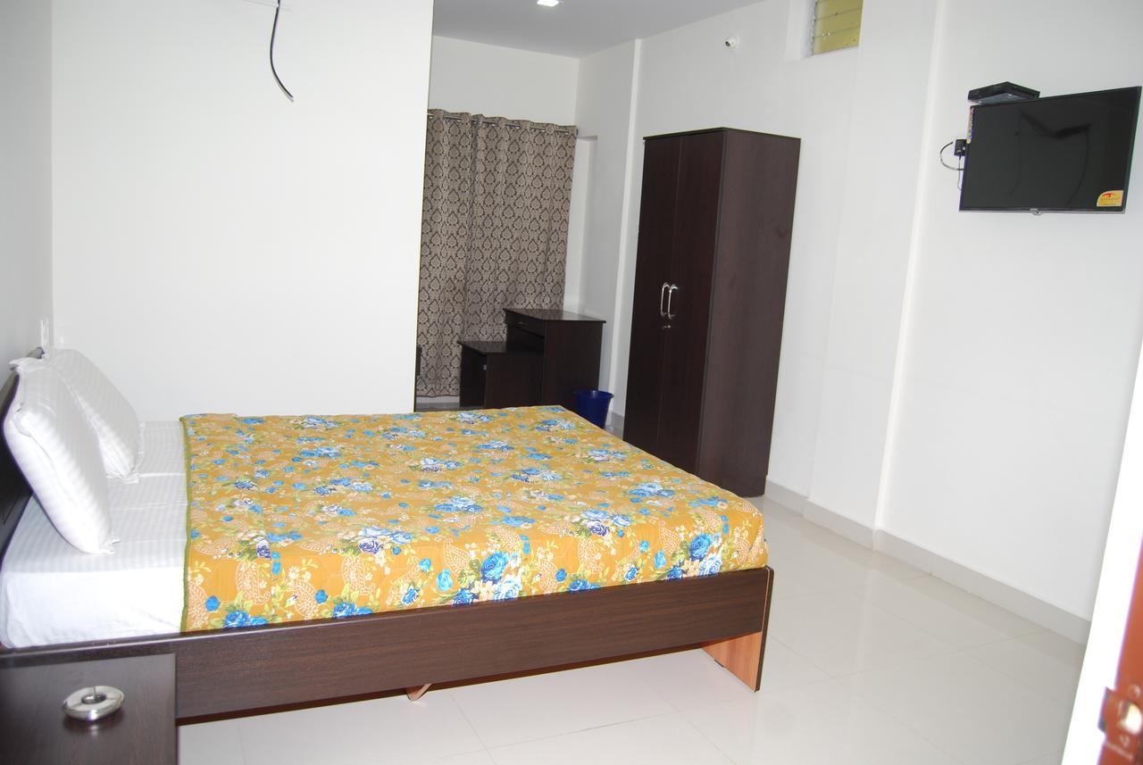 Hotel Pratham Residency Mysore Exterior foto