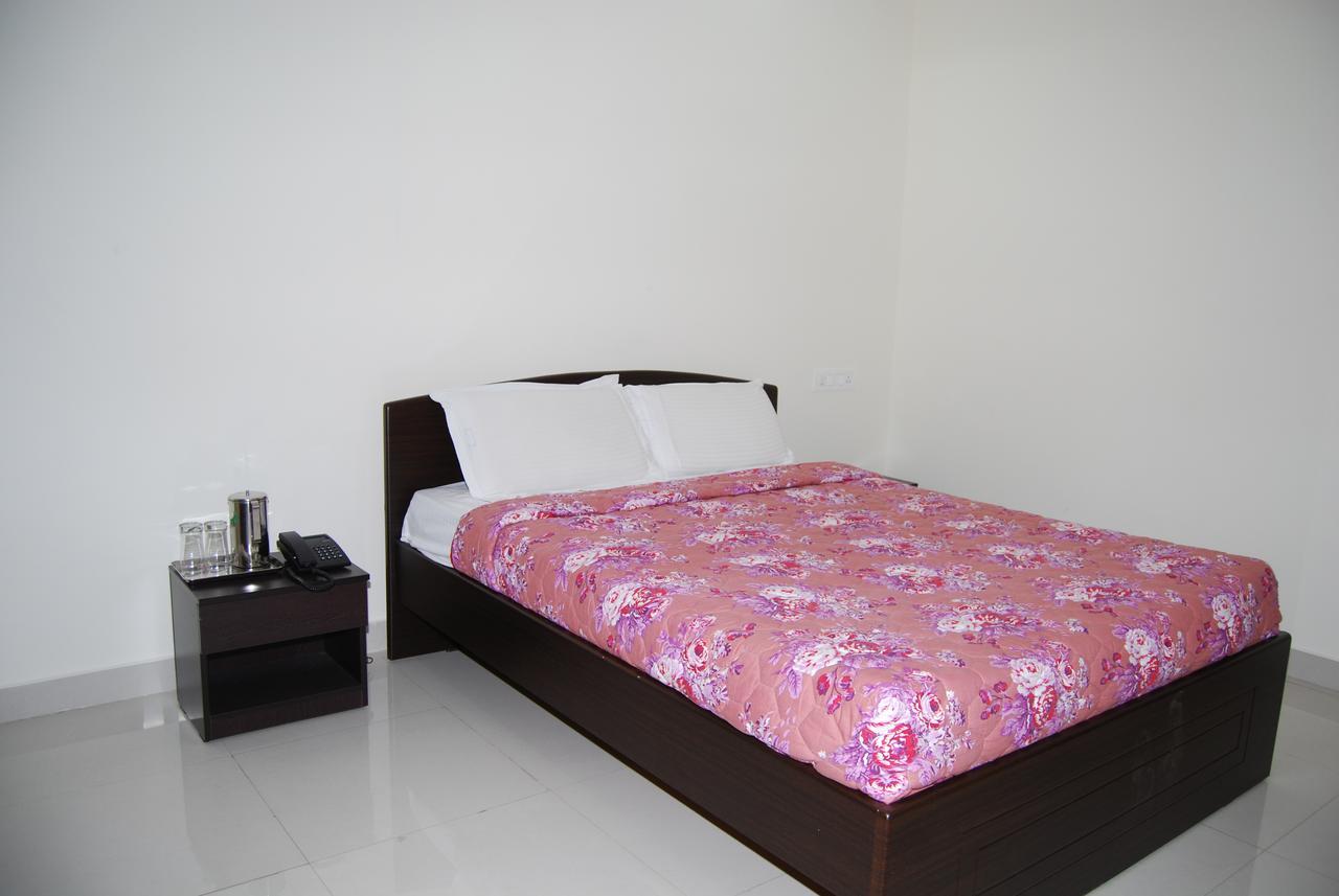 Hotel Pratham Residency Mysore Exterior foto