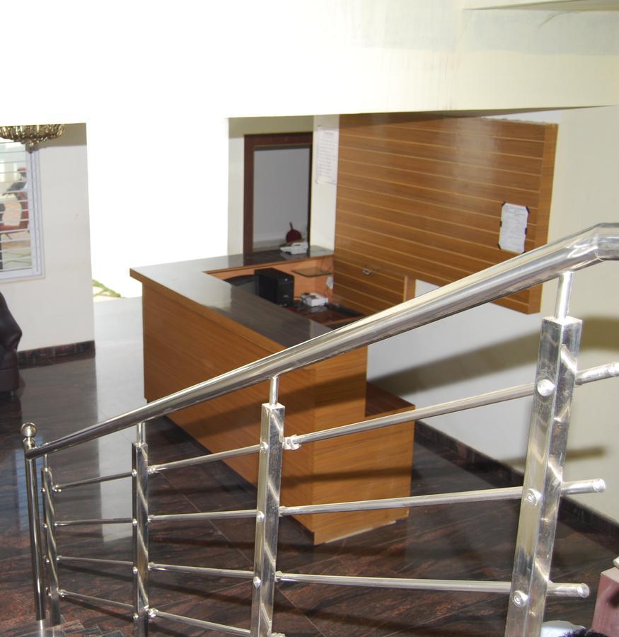 Hotel Pratham Residency Mysore Exterior foto