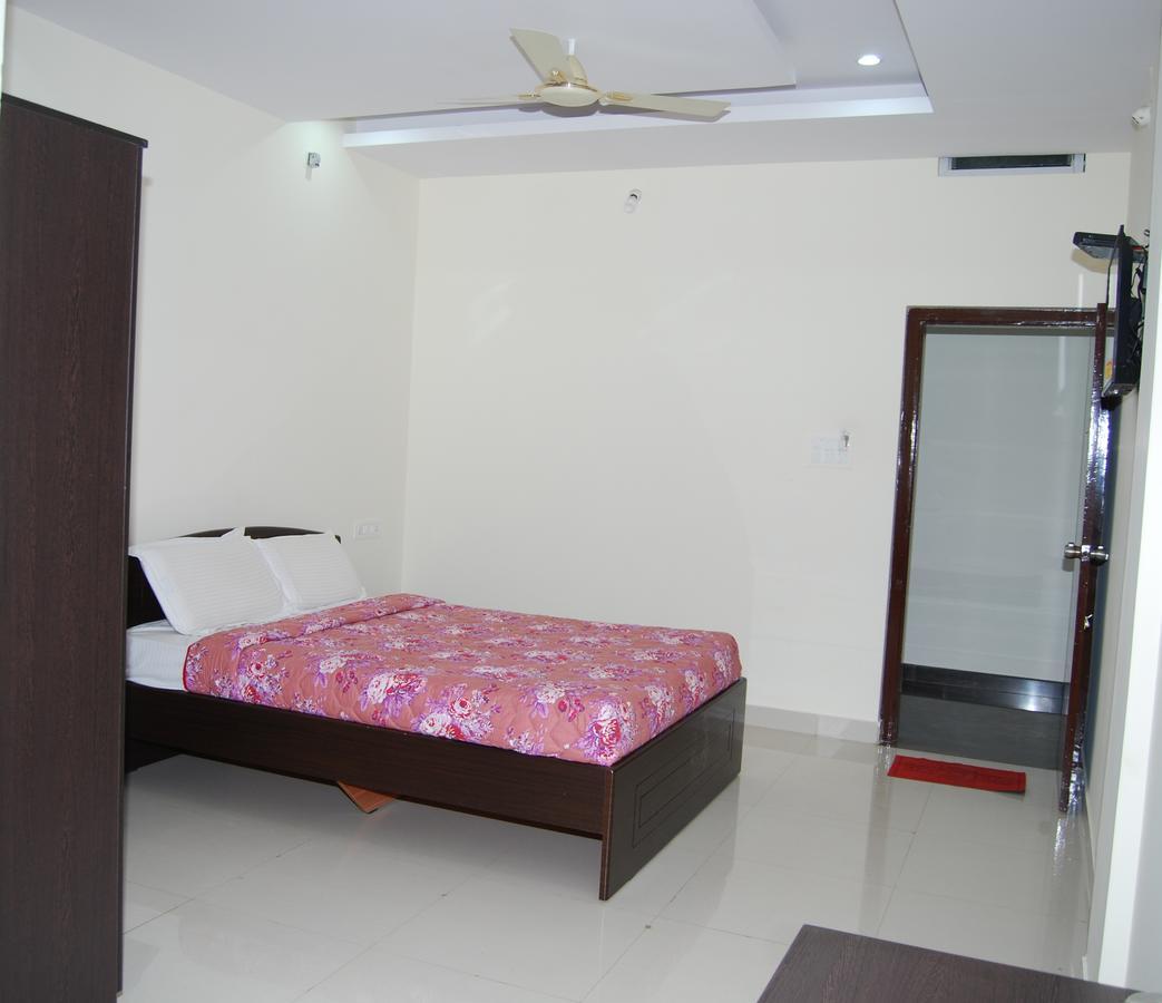 Hotel Pratham Residency Mysore Exterior foto